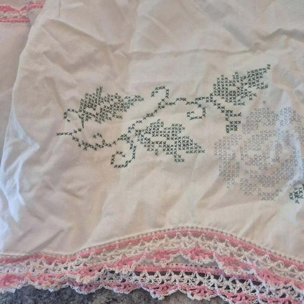Pillowcases (2), White Cotton, Vintage Pink Variegated Crochet Cross Stitch Star